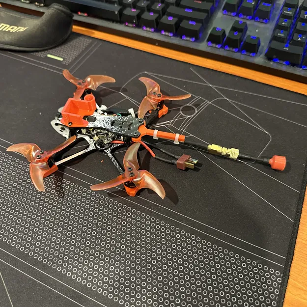 Giá đỡ ăng-ten Tinyhawk 2 freestyle - Image 1