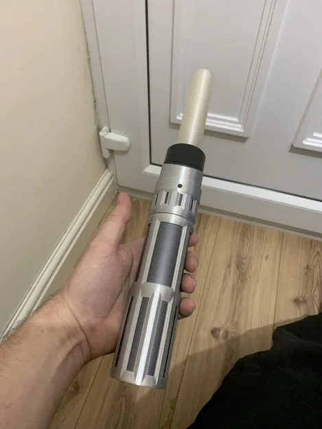 Mô hình Máy Hút Bụi Lightsaber - Image 2