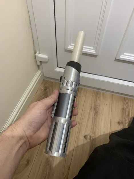 Mô hình Máy Hút Bụi Lightsaber - Image 7