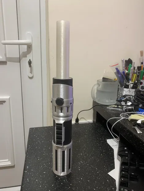 Mô hình Máy Hút Bụi Lightsaber - Image 8