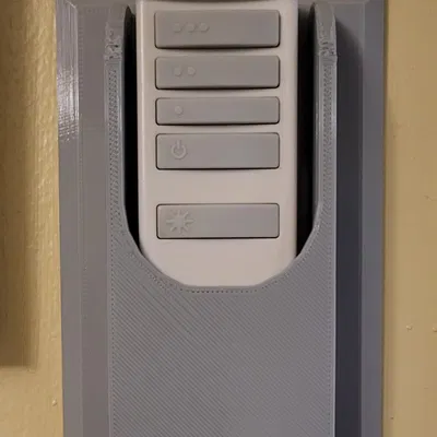 Hộp Đựng Tiện Lợi và Giá Treo Remote