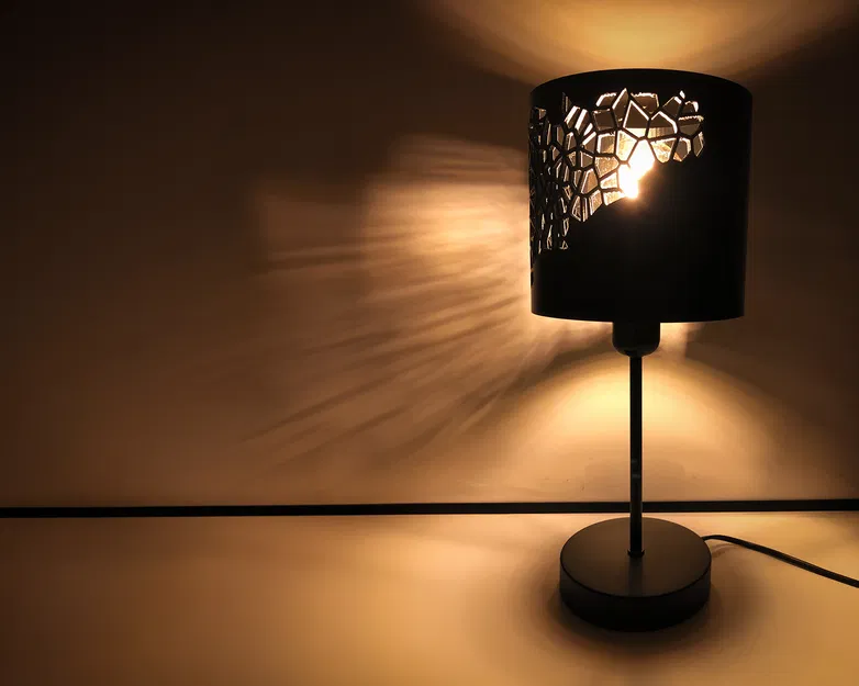 Chao đèn bàn họa tiết Voronoi - Image 4