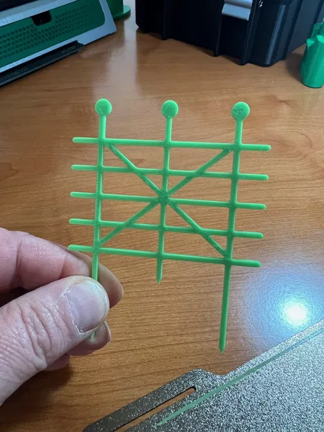 Giàn Leo Mini Cho Chậu Cây - Image 1