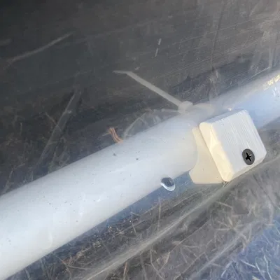 Kẹp Nhựa Nhà Kính