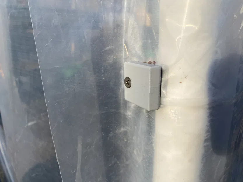 Kẹp Nhựa Nhà Kính - Image 8