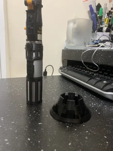 Chân Mỏ Hàn Gas Hình Logo Imperial Star Wars - Image 1