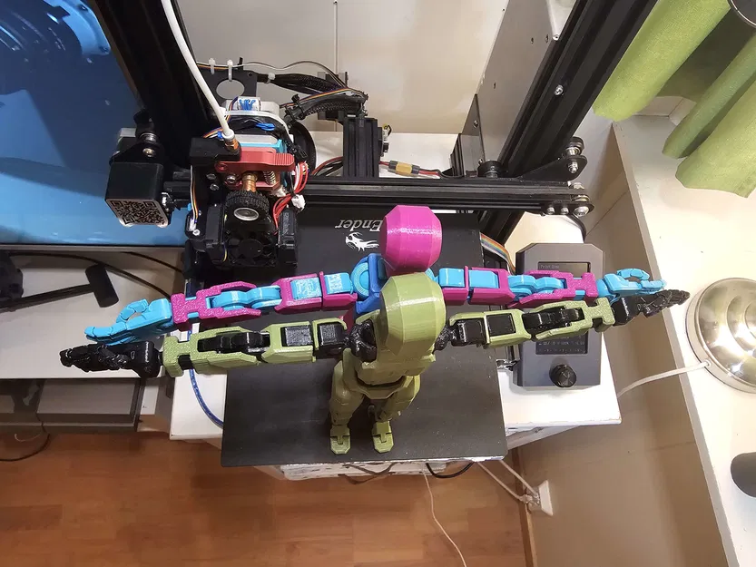 Hunky 13 (Biến thể Dummy 13) Khung xương đòn, ống chân và đùi lớn hơn. - Image 4