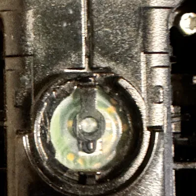 Nút nguồn máy cạo râu Braun Series 9