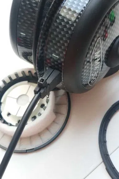 Sửa chữa cáp tai nghe Beyerdynamic MMX 300 - Image 1