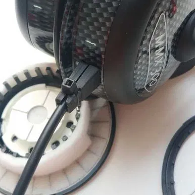 Sửa chữa cáp tai nghe Beyerdynamic MMX 300