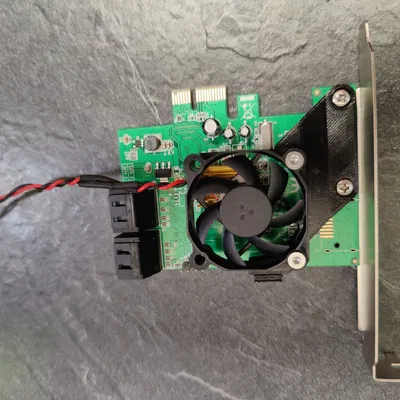 Giá đỡ quạt cho card Delock SATA (40mm)