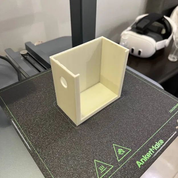 Hộp Che Ổ Cắm Điện - Image 2