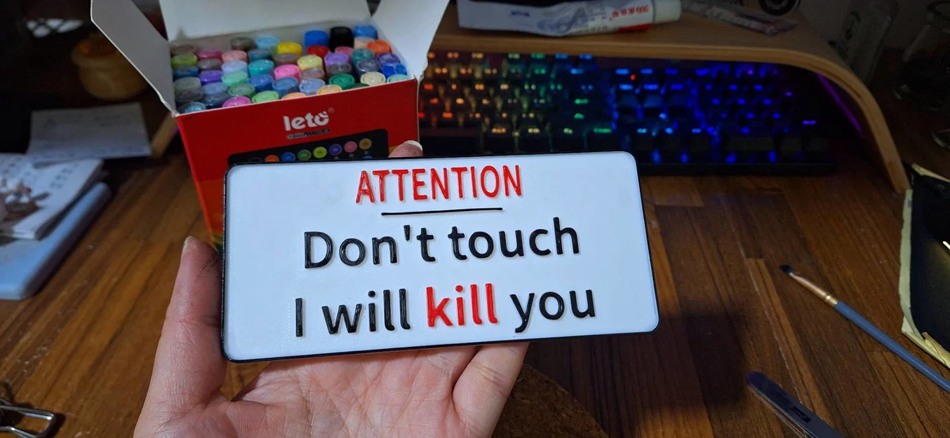 Biển Báo "Cấm Sờ" - Image 1