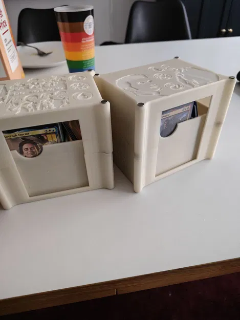 Hộp Đựng Bài Commander Magic: The Gathering Chồng được - Doctor Who - Image 4