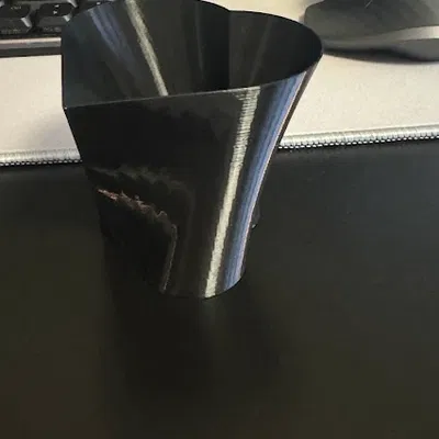 Bình Hoa Hình Trái Tim