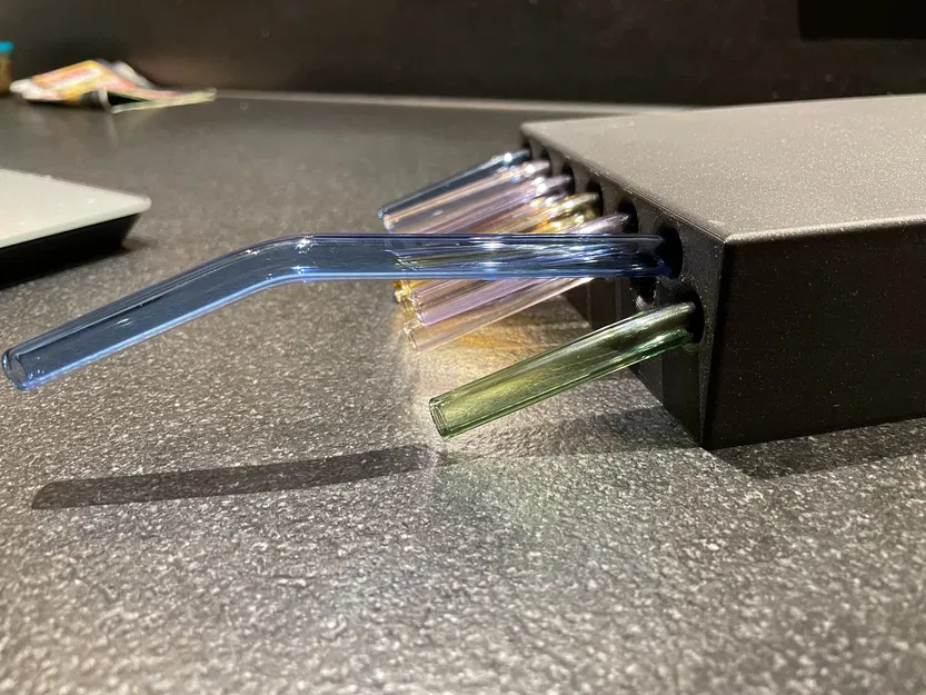 Hộp Đựng Ống Hút Thủy Tinh - Image 1