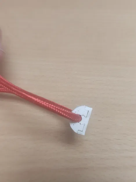 Giá treo tường cho cáp (Cáp USB) - Image 3