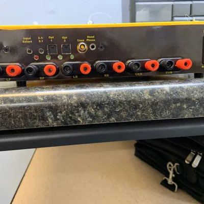 Vỏ Hộp Ampli Âm Thanh Vòm 5.1