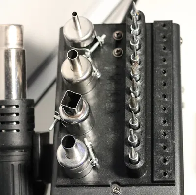 Giá Đỡ Đầu Khò & Béc Hàn Cho Trạm Hàn Yihua 8786D