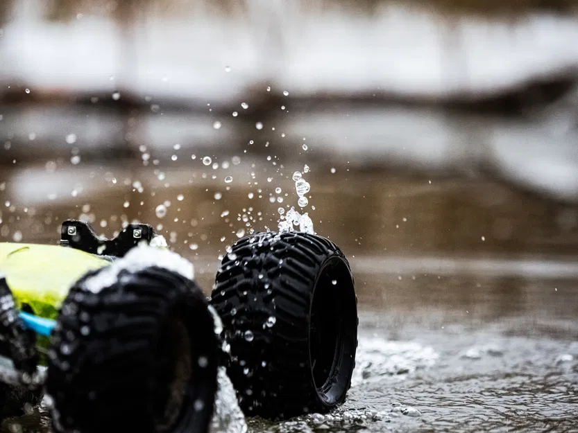 Xe RC Robak 2 - Image 8