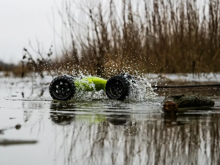 Xe RC Robak 2 - Image 9