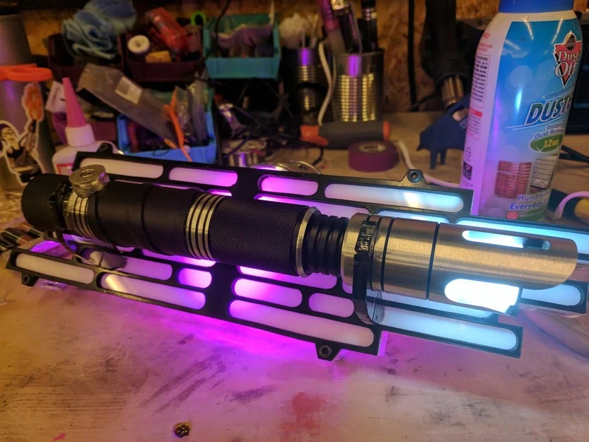 Giá Đỡ Lightsaber Gắn Tường Phiên Bản Cắt Laser - Image 1
