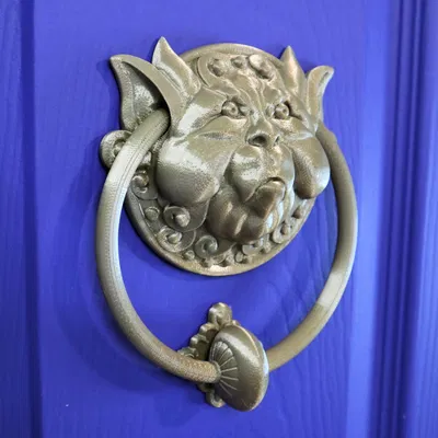 Dây Cửa "Hear No Knocker" - Đồ Trang Trí Labyrinth