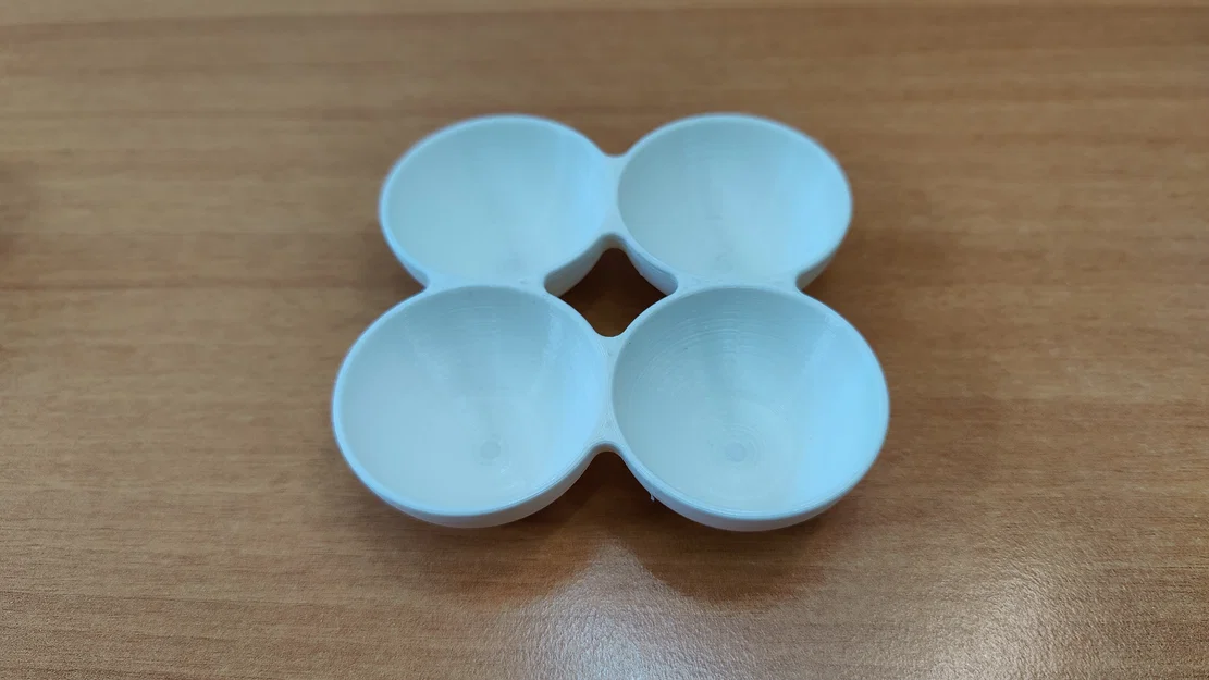 Khay đựng trứng 4, 6 & 8 quả, đáy phẳng - Image 1