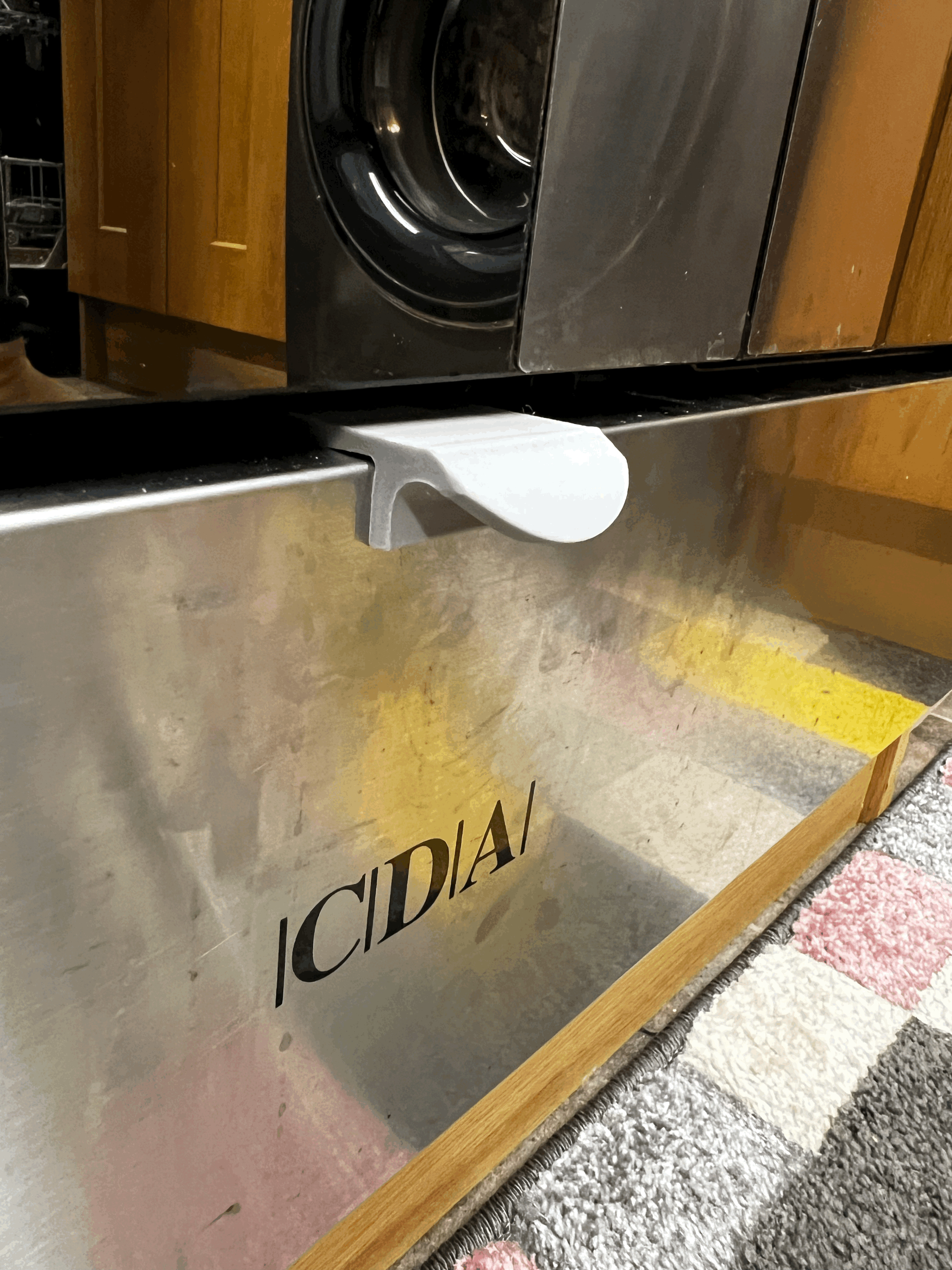 Tay nắm cửa dưới bếp nướng CDA Twin - Image 1