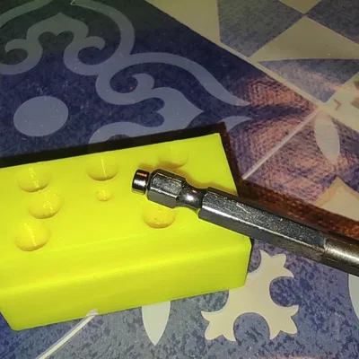 Hộp đựng mũi khoan gỗ Bosch - scatola per set mecchie bosch