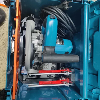 Holder Vuông Cho Máy Cưa Ray (Makpac)