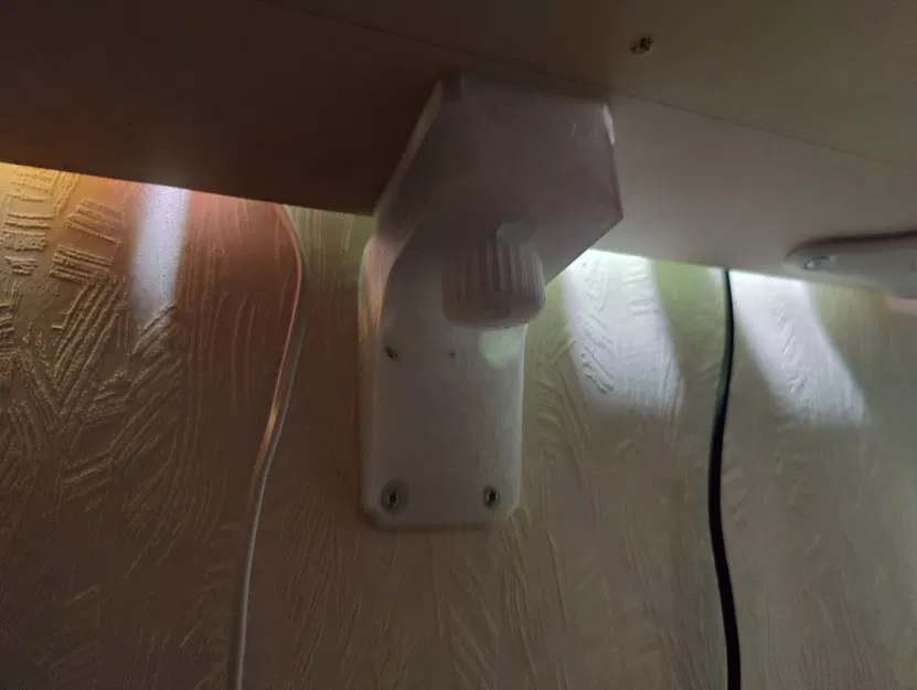 Pát treo tường cho bàn - Image 2