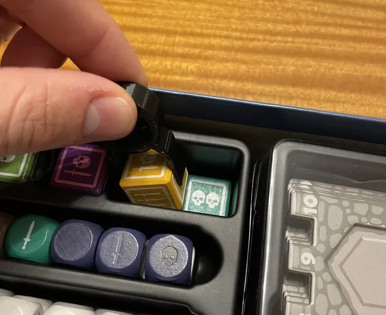 Karak 2 - Khay đựng xúc xắc - Image 1