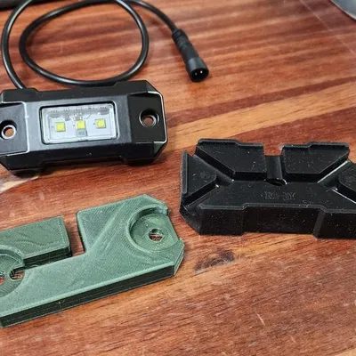 Adapter Gắn Nam Châm Cho Đèn Rock Light