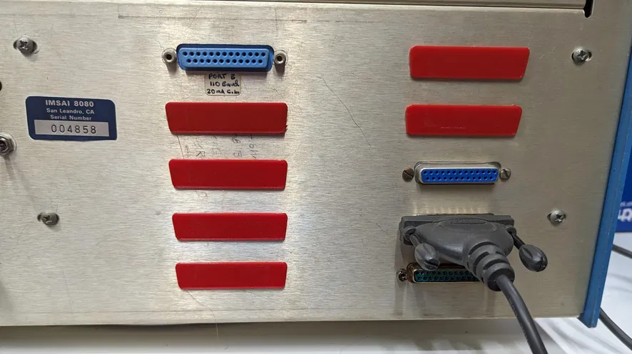 Tấm Che Lỗ Chờ Đầu Nối D-Sub - Image 2