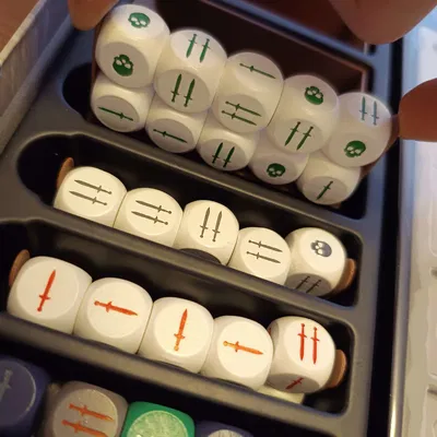 Karak 2 - Bộ lấy xúc xắc