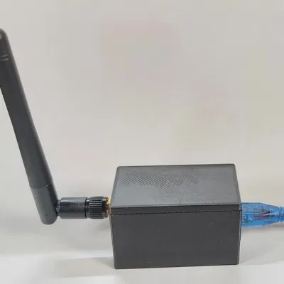 Hộp đựng Esp8266 có chỗ gắn anten wifi