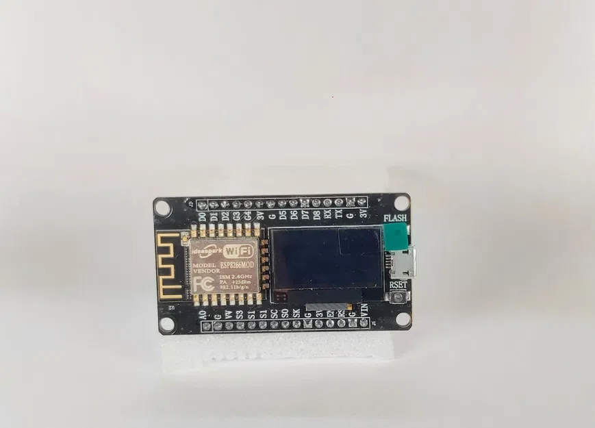 Vỏ hộp cho màn hình OLED 0.96 inch ESP8266 [KHÔNG CẦN VÍT] - Image 2