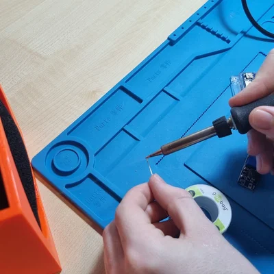 Tự làm máy hút khói bằng quạt máy tính