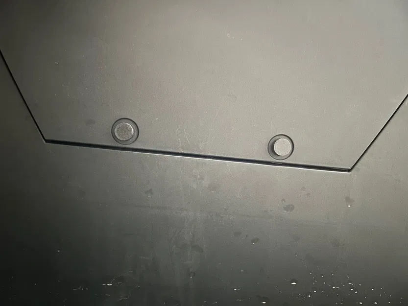 Ốc Vặn Nắp Cốp Kéo Xe Tesla - Image 2