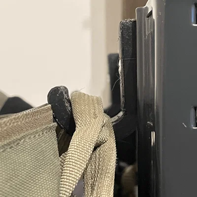 Móc đơn treo quần áo và ba lô