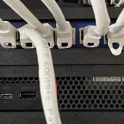 Giá đỡ Rack 10-Inch TRENDnet TEG-S762