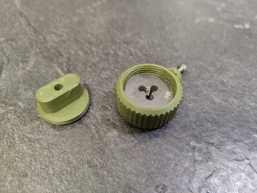 Dụng Cụ Hỗ Trợ Sửa Ren Bu Lông M3, M4 - Image 2