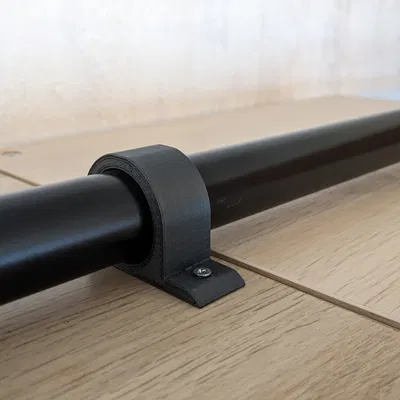 Kệ đỡ thanh treo quần áo