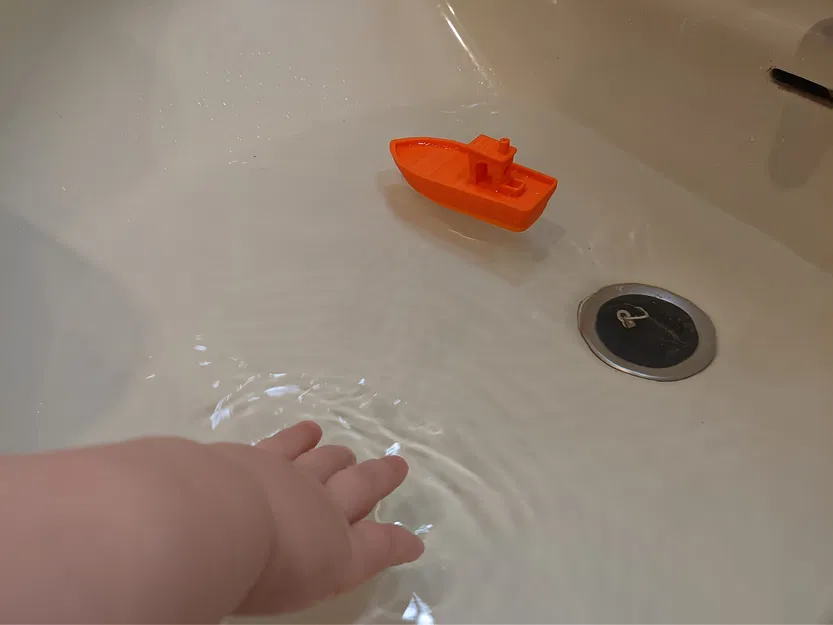 Thuyền Đồ Chơi Benchy Nicos Nổi! - Image 3