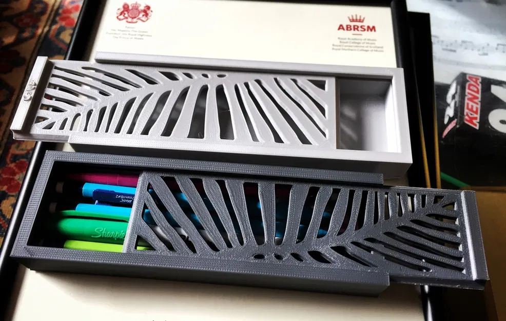 Hộp Đựng Bút - Image 1