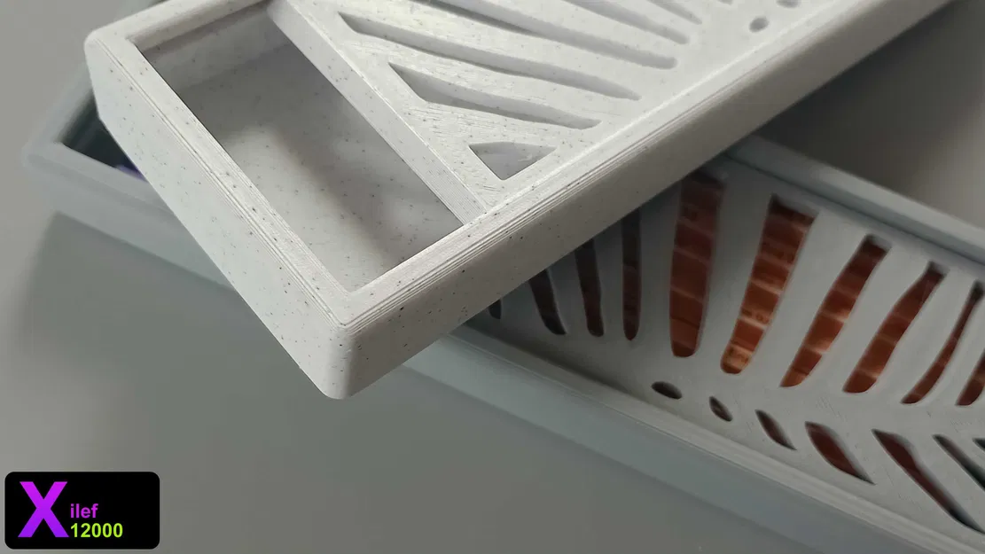 Hộp Bút Có Nắp Trượt Bo Góc - Image 2