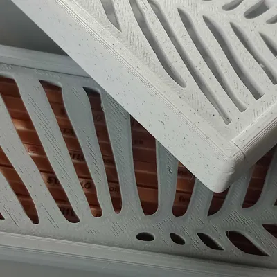 Hộp Bút Có Nắp Trượt Bo Góc