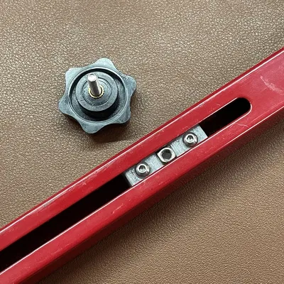 Ốc thay thế cho GIÁ TREO PHUỘC TRƯỚC BOOMERANG - AEROCOMFORT 3.0