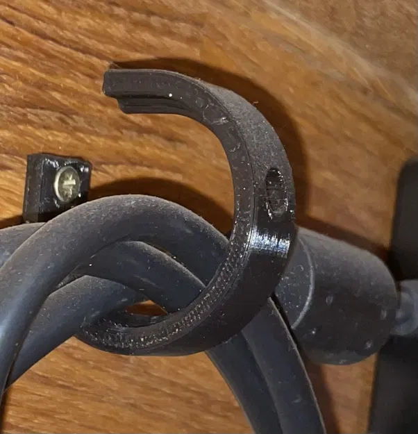 Giá đỡ cáp hình nhẫn - Image 1